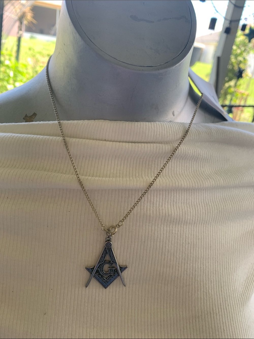 Masonic Square & Compass Pendant Necklace in Silver